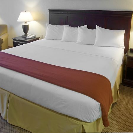 Holiday Inn Express Hotel & Suites Lucedale By Ihg Zimmer foto