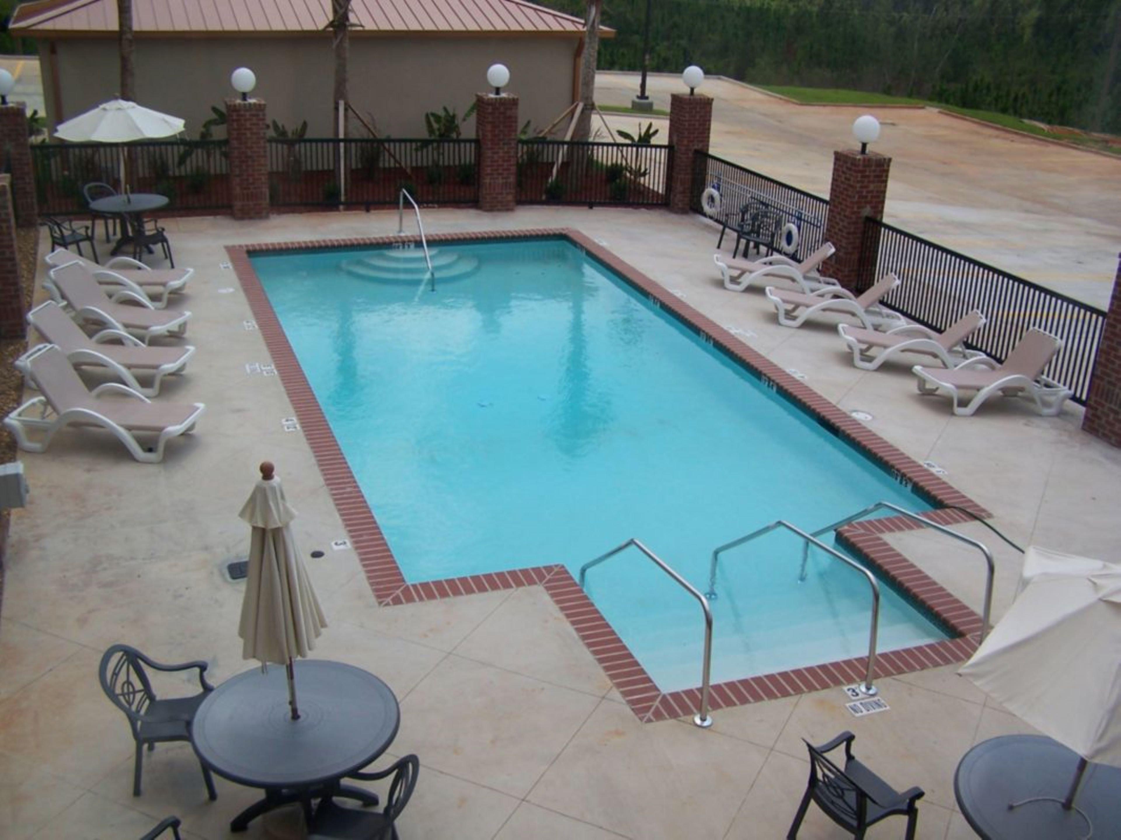 Holiday Inn Express Hotel & Suites Lucedale By Ihg Exterior foto