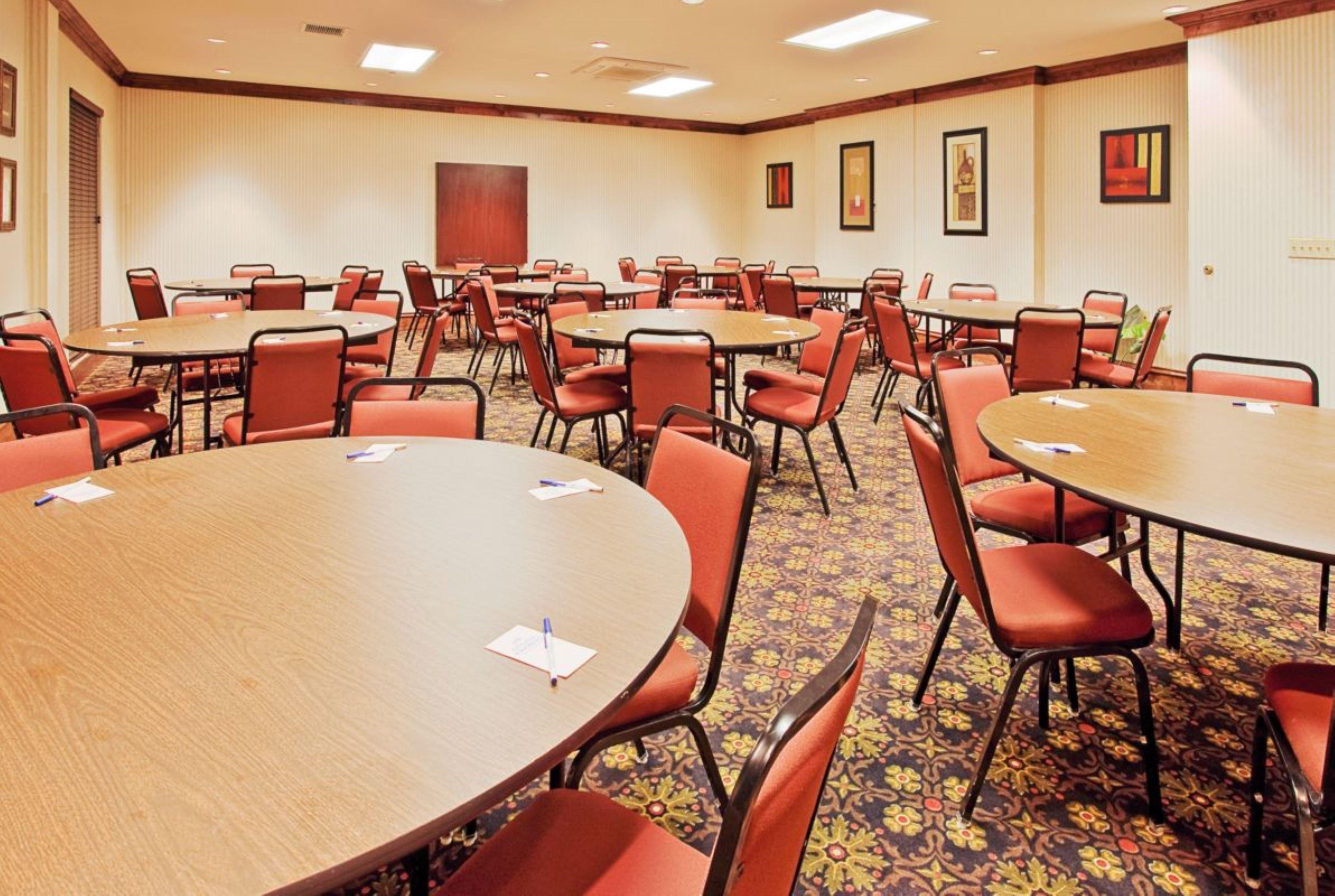 Holiday Inn Express Hotel & Suites Lucedale By Ihg Exterior foto